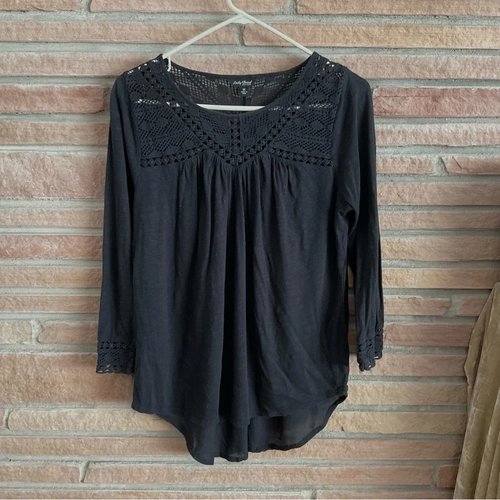 Lucky Brand Crochet Accent 3/4 Sleeve Boho Top Black Medium - Picture 1 of 7